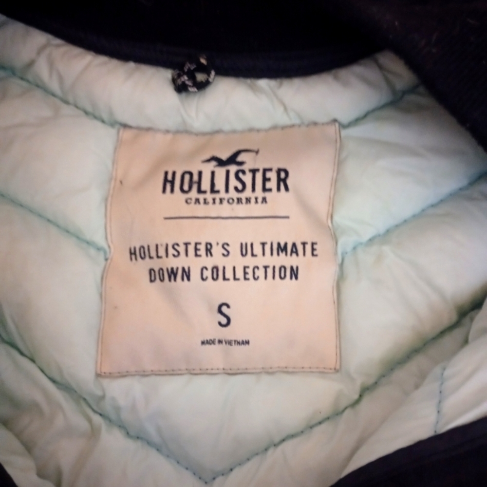 Hollister Down Jacket Size Small